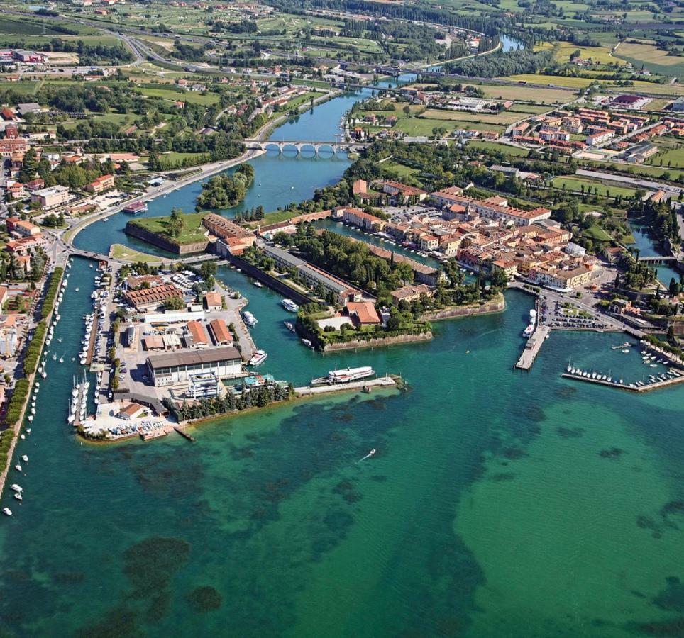 Appartement La Madonnina Vacation Flats à Peschiera del Garda Extérieur photo